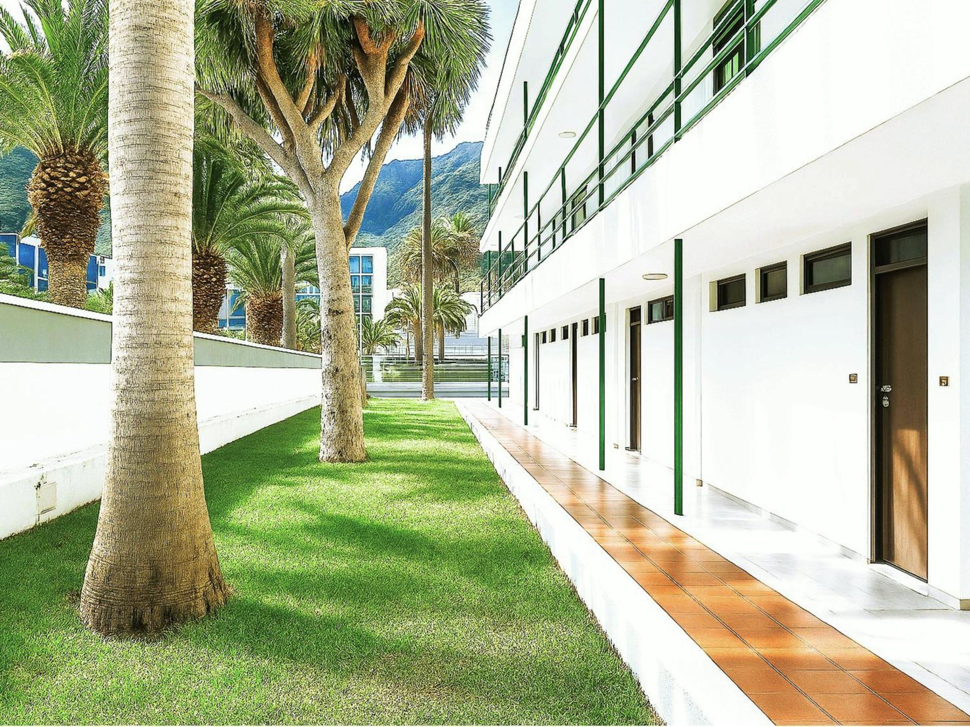Live Punta Columbus Pool & Beach Front Punta Del Hidalgo Exterior photo