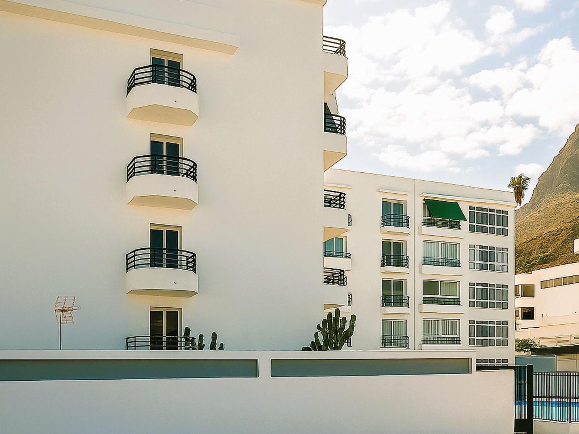 Live Punta Columbus Pool & Beach Front Punta Del Hidalgo Exterior photo
