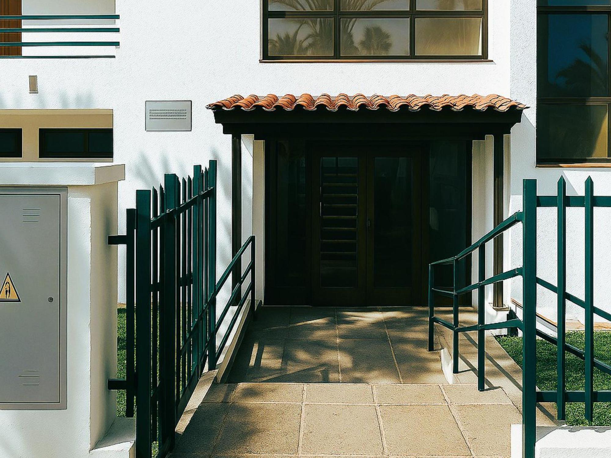 Live Punta Columbus Pool & Beach Front Punta Del Hidalgo Exterior photo